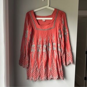 Sundance Coral Embroidered Boho Julianna Tunic Top Size S - EUC